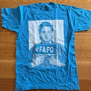 The drive clothing new Elvis medium unisex tee shirt